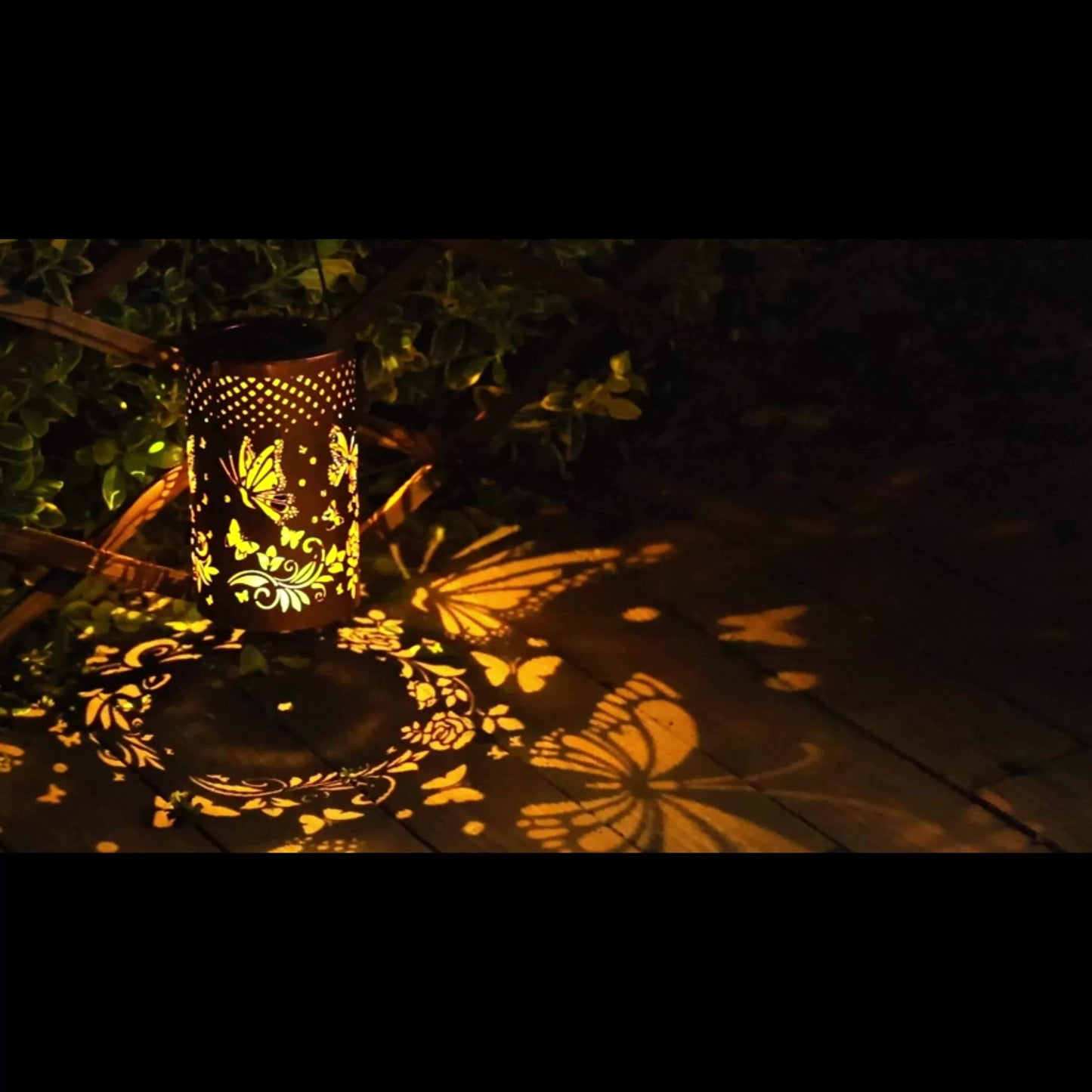 Large Updated Solar Iron Outdoor Decorative Lights - With 3D Dynamic Projection And Solar Battery, Floral And Butterfly Cutouts, IP65, Warm Ambiance Glow Suitable For Courtyards, Balconies, Or Lawns, Perfect Gift.